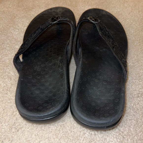 Vionic Women's Size 9 Black Orthopedic Sandals With Arch Support - Picture 2 of 4